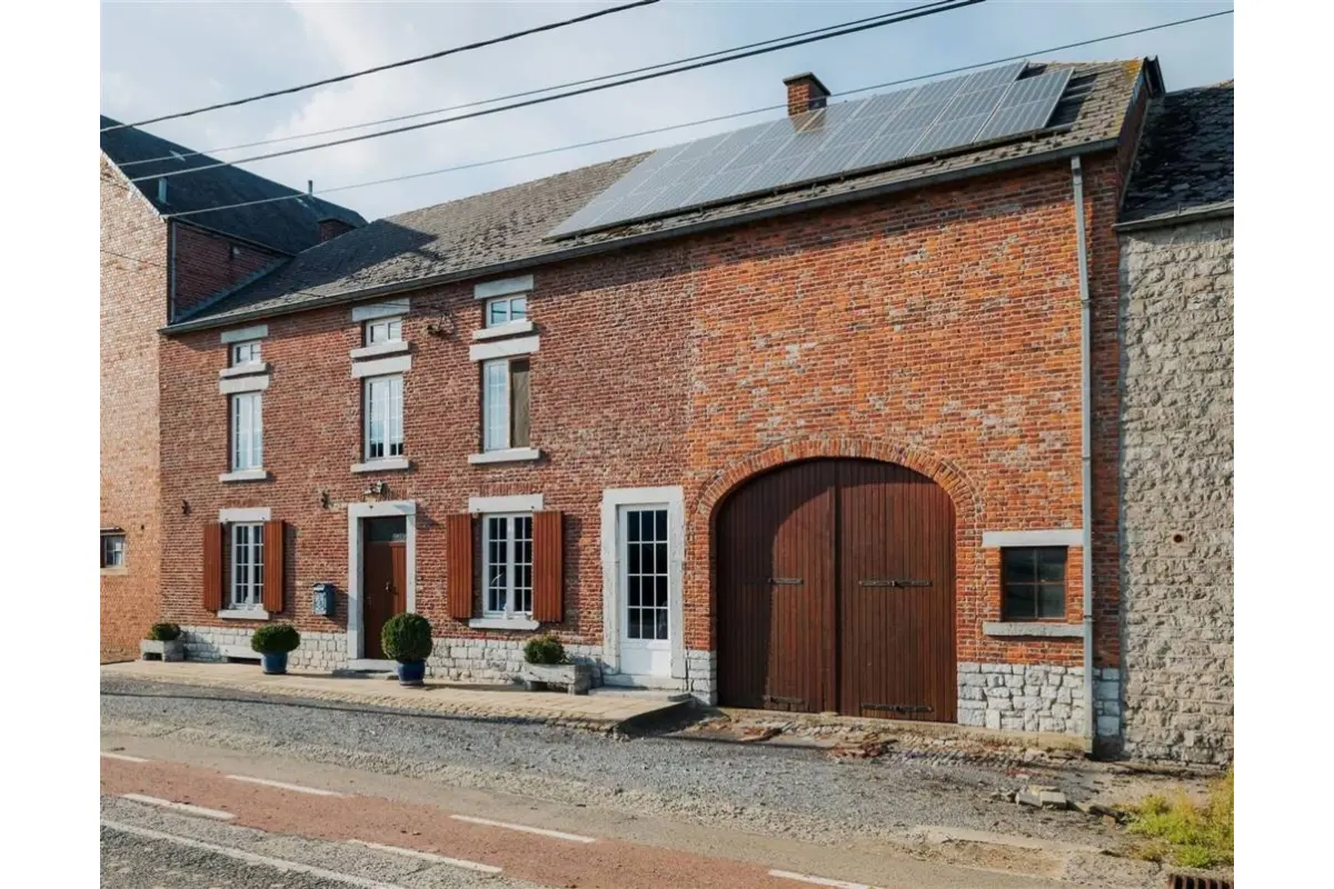 Maison à vendre à Beauraing 5570 339000.00€ 4 chambres 259.00m² - annonce 760841