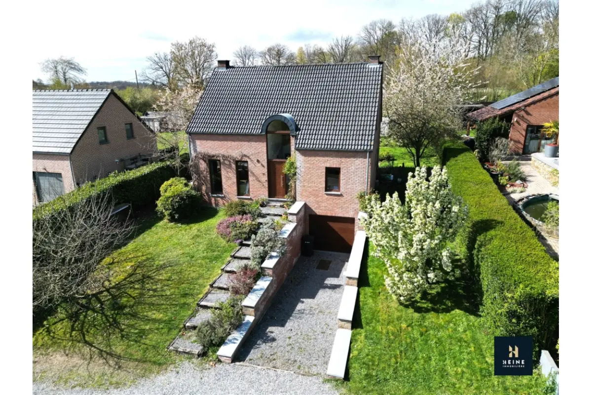 Maison à vendre à Haltinne 5340 375000.00€ 4 chambres 140.00m² - annonce 760446
