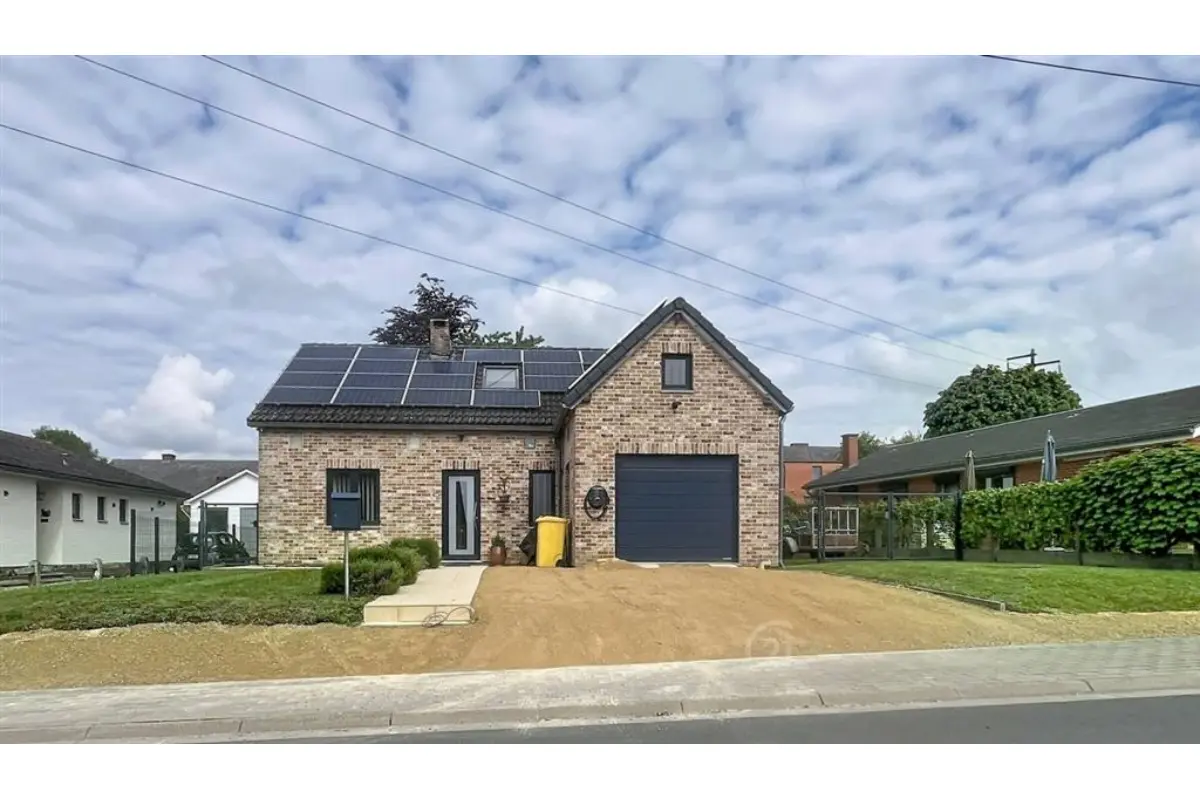 Maison à vendre à Philippeville 5600 330000.00€ 4 chambres 155.00m² - annonce 761622