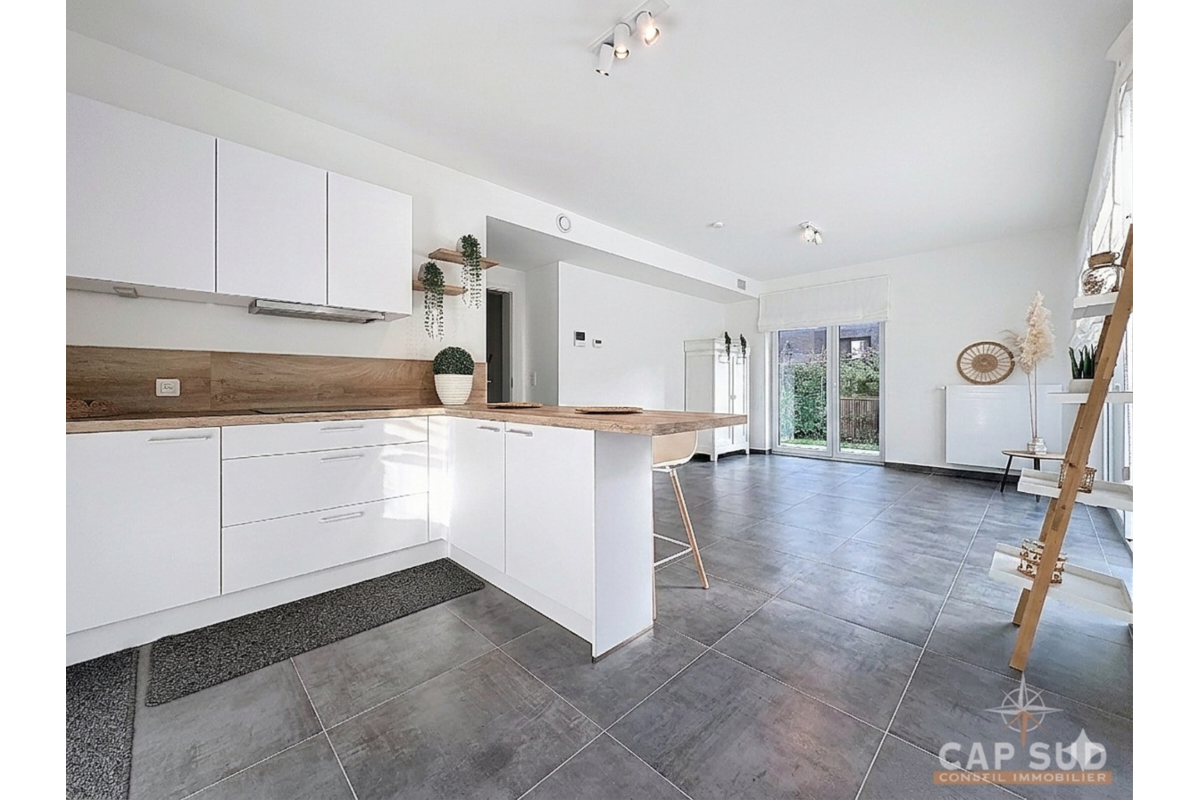 Rez-de-chaussée à vendre à Belgrade 5001 299000.00€ 2 chambres 82.00m² - annonce 762824