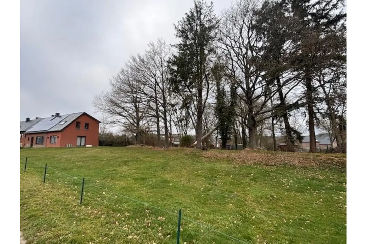 Terrain à vendre à Pondrôme 5574 60000.00€  chambres m² - annonce 766125