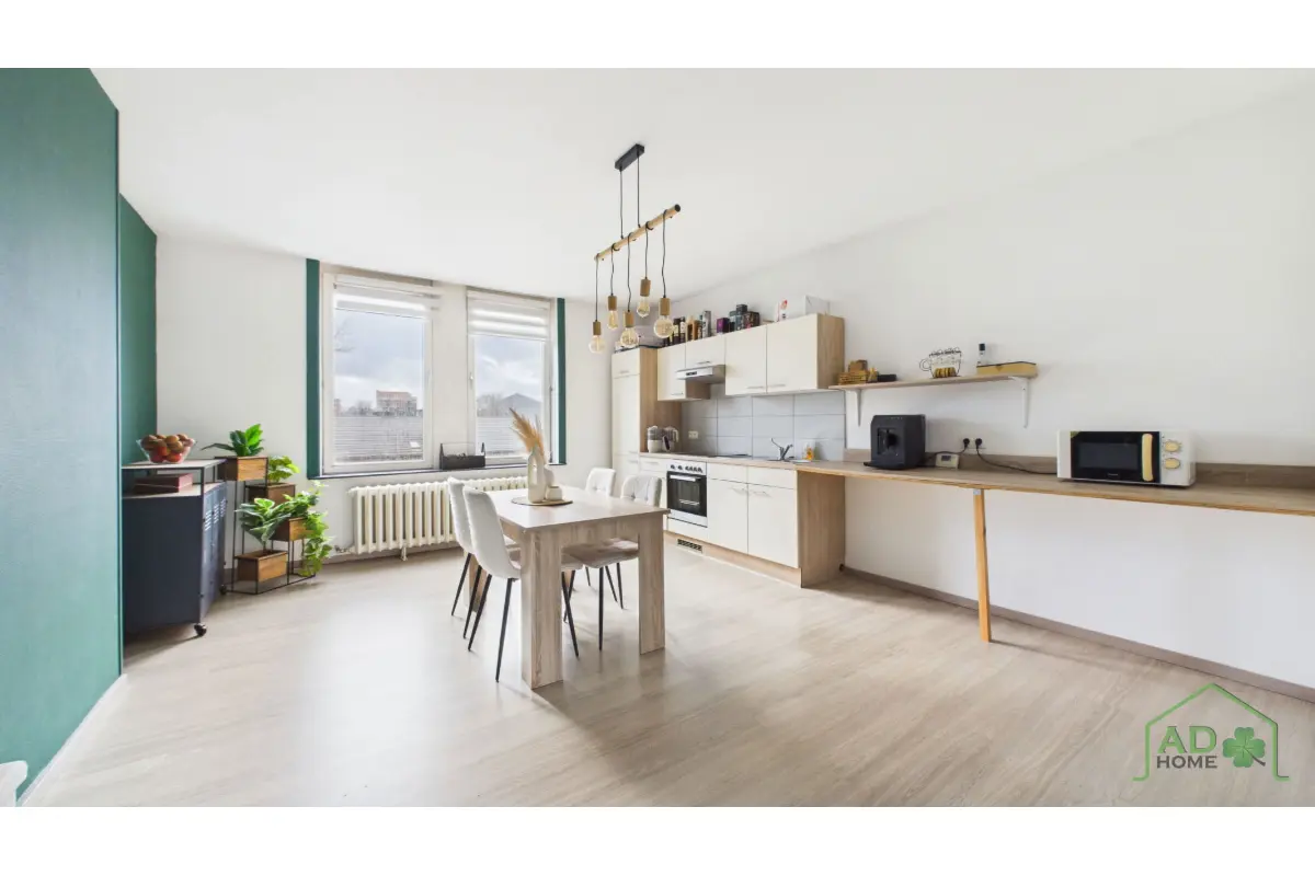 Duplex à  à Châtelet 6200 850.00€ 2 chambres 100.00m² - annonce 766946
