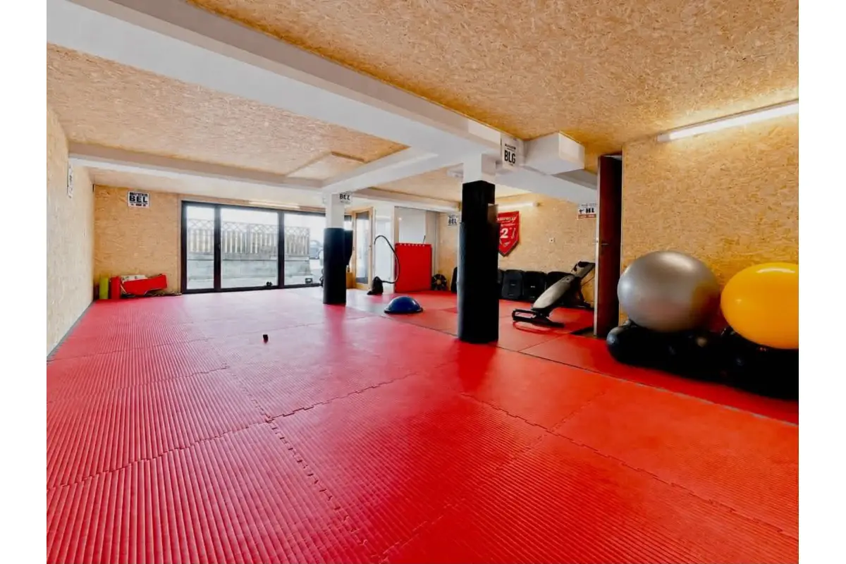 Commerce à louer à Namur 5000 890.00€  chambres 55.00m² - annonce 766857
