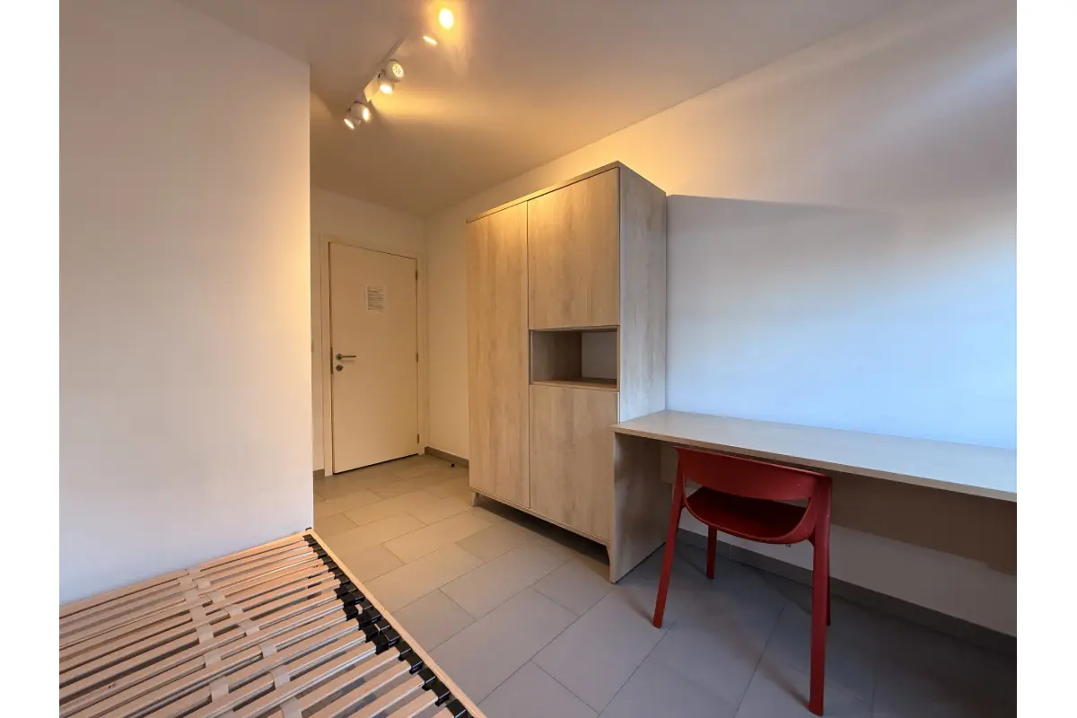 Studio à  à Namur 5000 480.00€ 1 chambres m² - annonce 768062