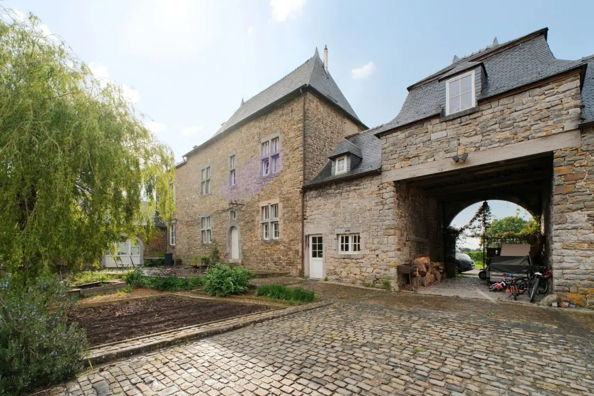 Maison à vendre à Crupet 5332 400000.00€ 4 chambres 255.00m² - annonce 768164