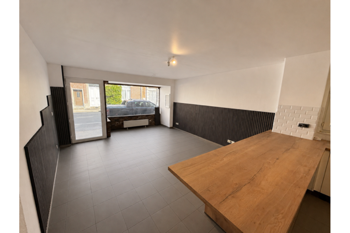 Appartement à louer à Moustier-sur-Sambre 5190 725.00€ 2 chambres 71.00m² - annonce 767865
