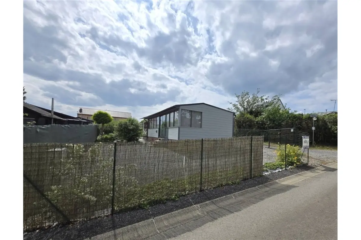 Bungalow à vendre à Noiseux 5377 89900.00€ 1 chambres 44.00m² - annonce 768537