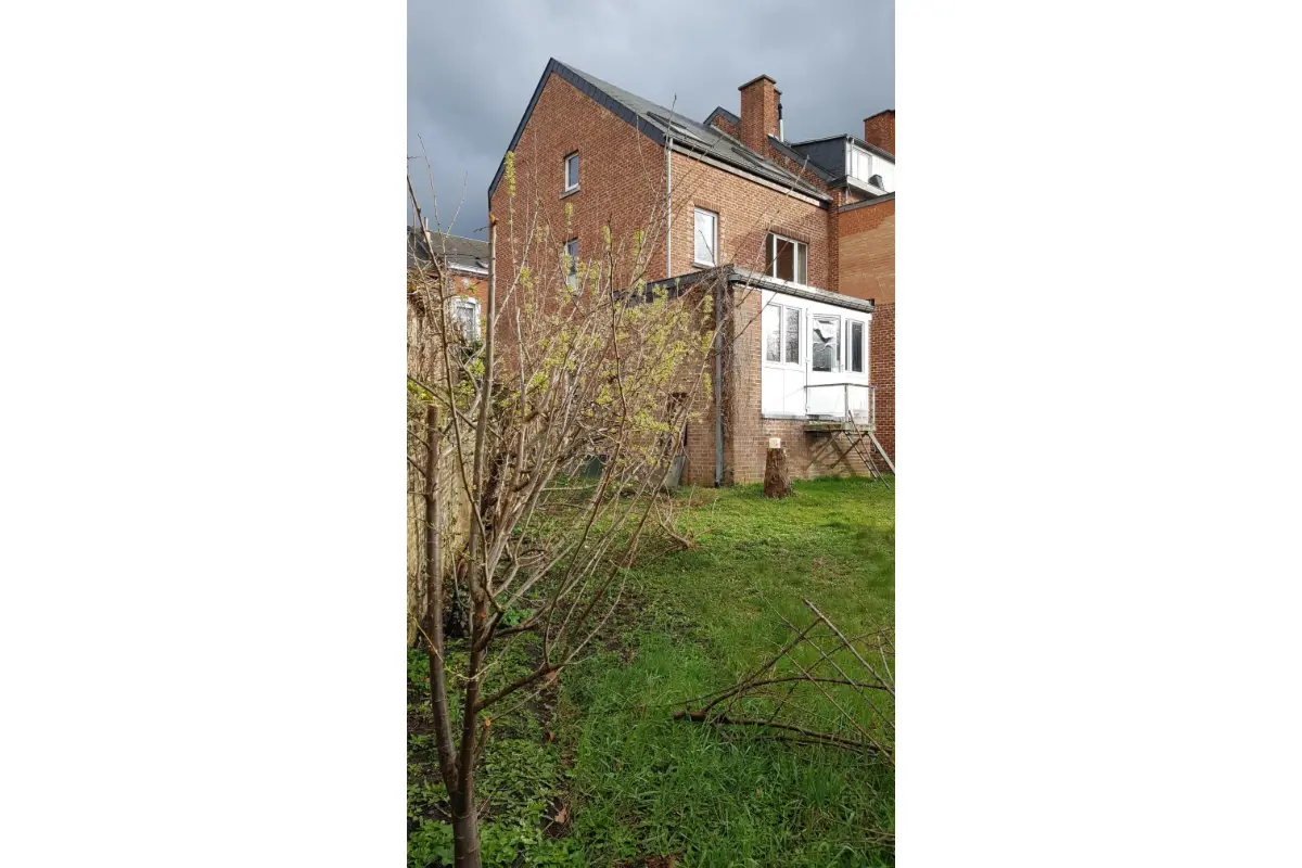 Maison à vendre à Namur 5000 360000.00€ 6 chambres 199.00m² - annonce 771579