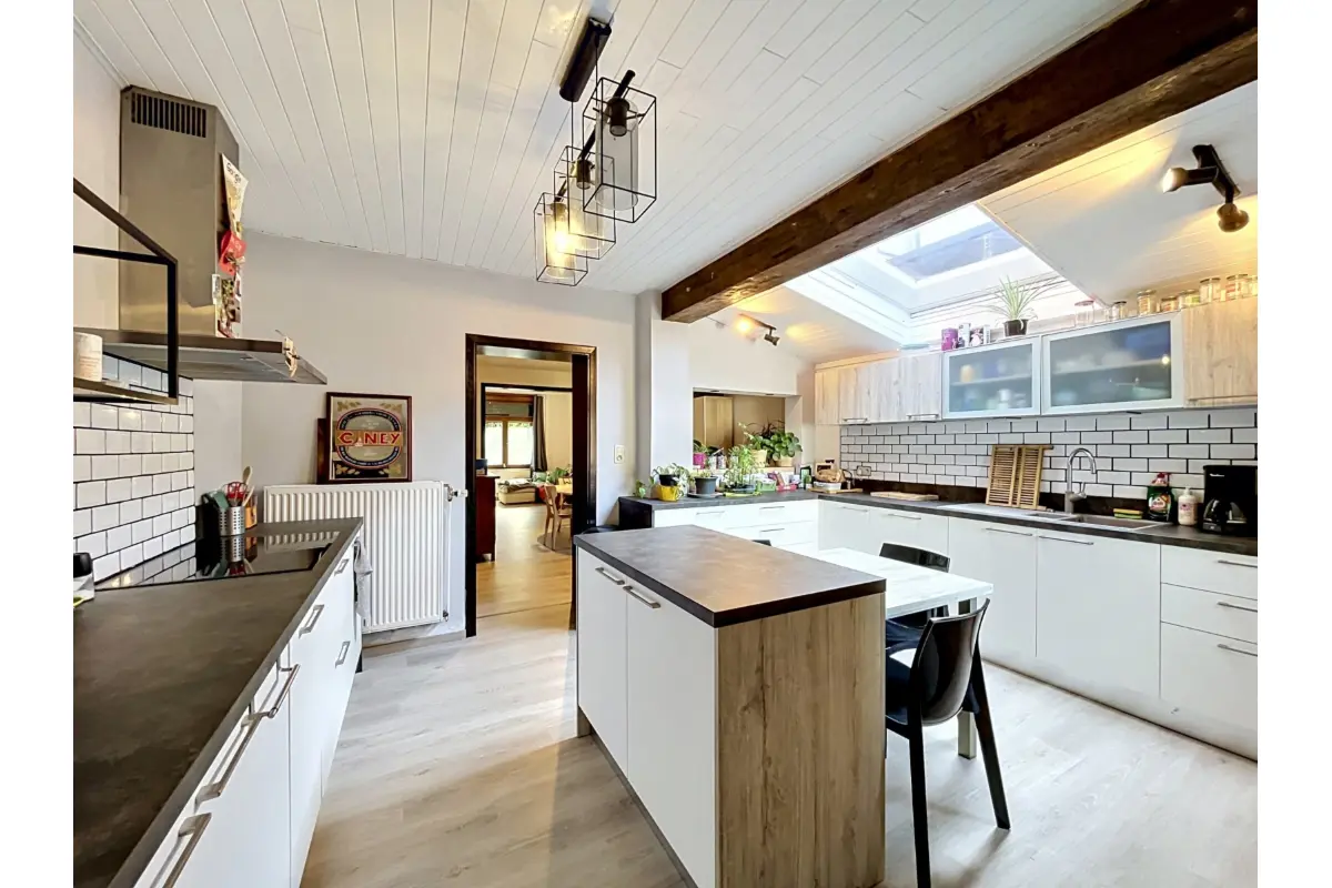 Maison à  à Ciney 5590 1250.00€ 3 chambres 129.00m² - annonce 771604