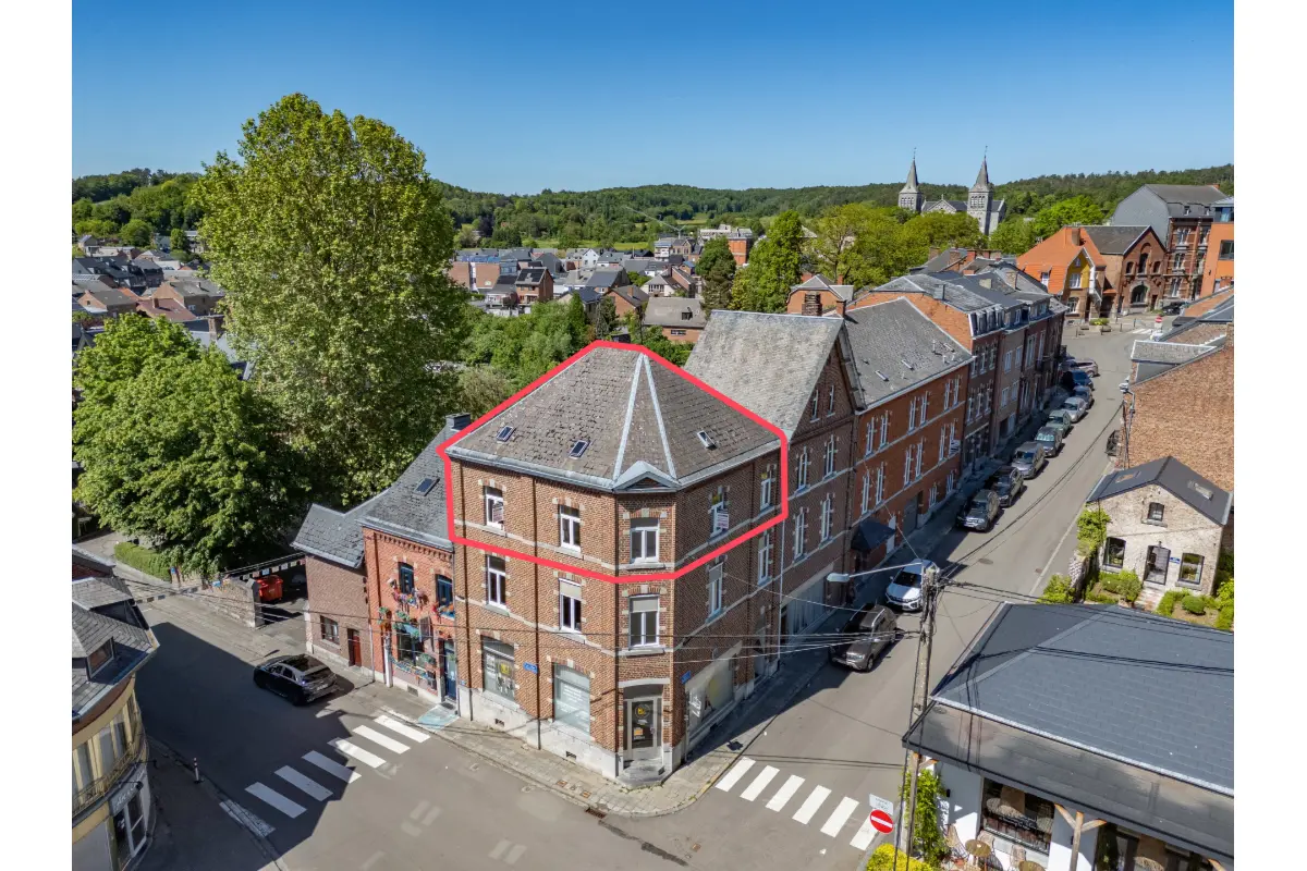 Duplex à vendre à Rochefort 5580 139000.00€ 2 chambres 75.00m² - annonce 772685