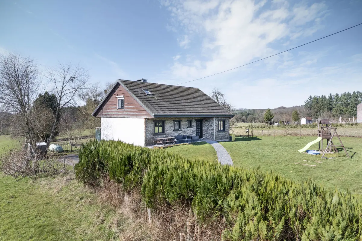 Maison à vendre à Baillamont 5555 349500.00€ 5 chambres 208.00m² - annonce 772626
