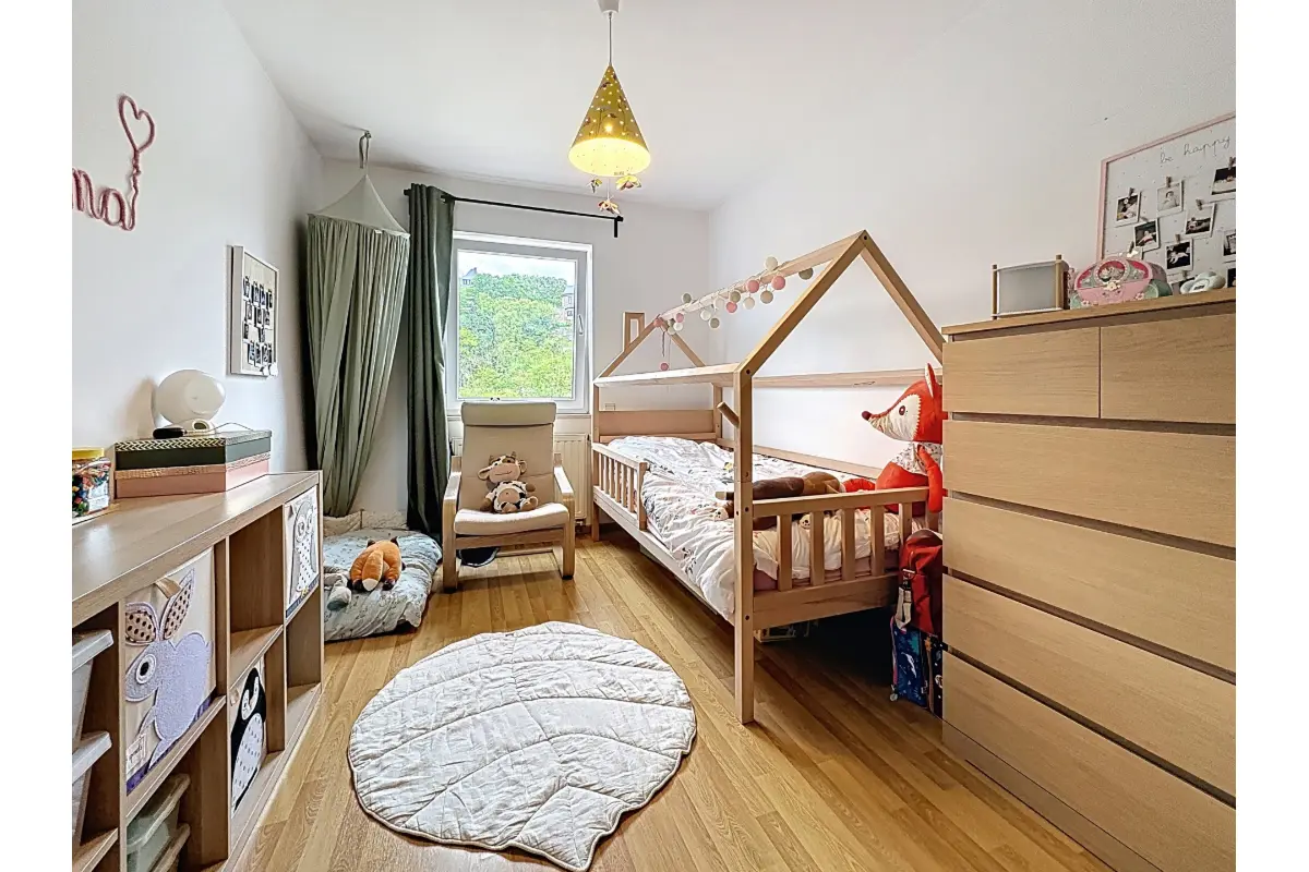 Appartement à louer à Namur 5000 900.00€ 2 chambres 98.00m² - annonce 773623