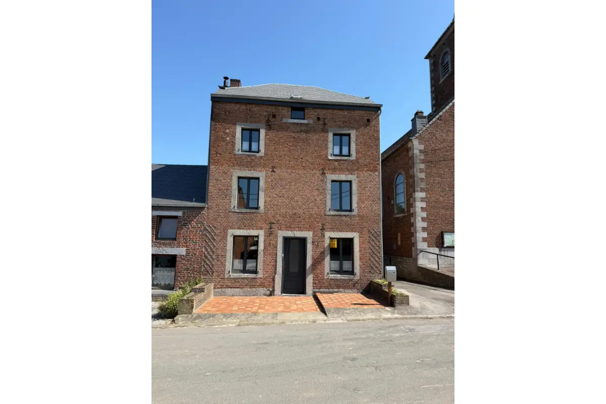 Maison à vendre à Feschaux 5570 160000.00€ 5 chambres m² - annonce 774619