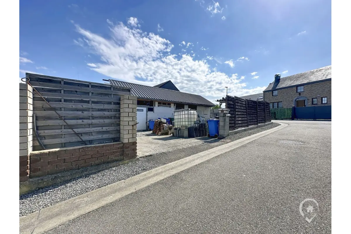 Bungalow à vendre à Somme-Leuze 5377 58500.00€ 1 chambres 40.00m² - annonce 774316