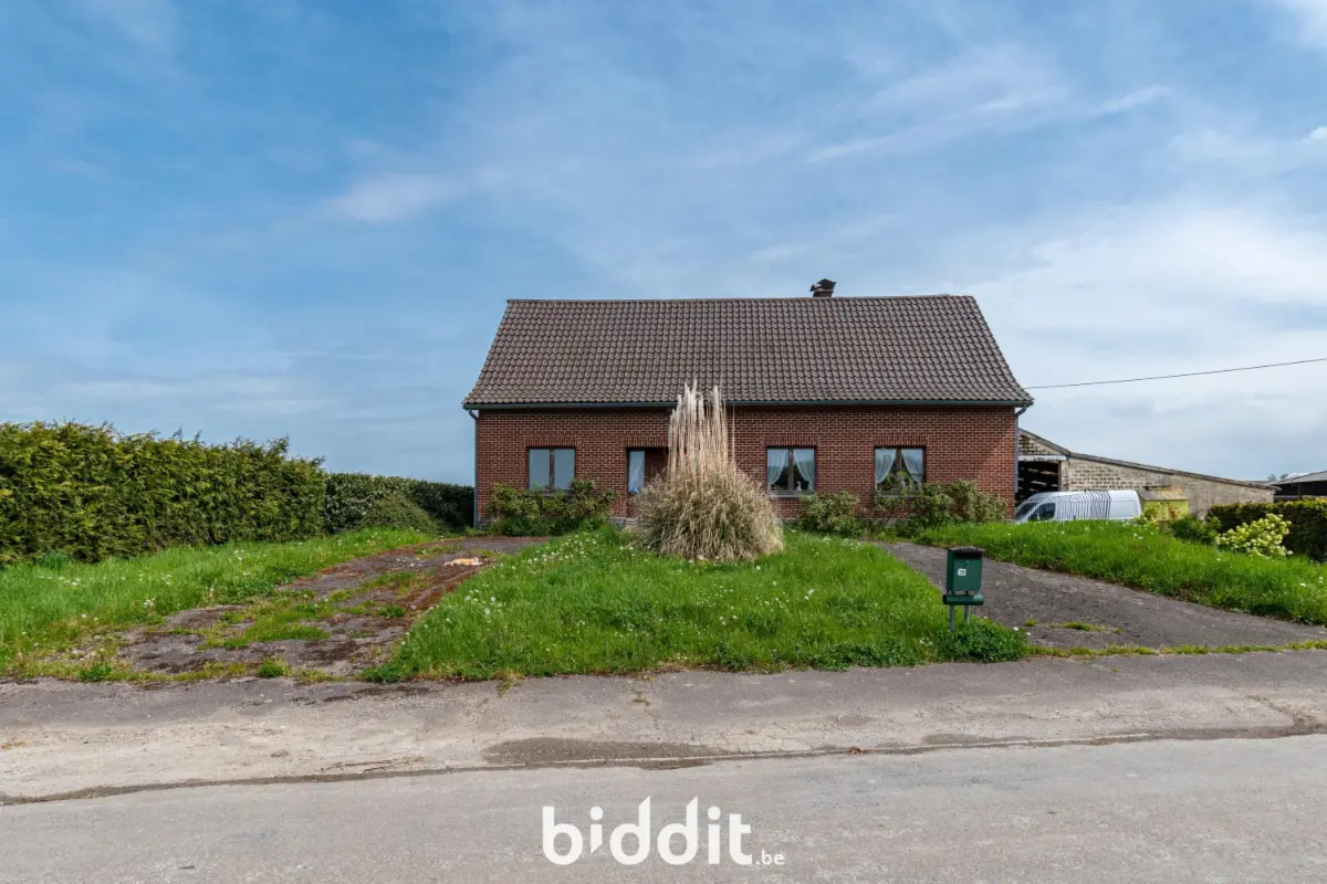 Autre à vendre à Buissonville 5580 490000.00€ 5 chambres m² - annonce 774885