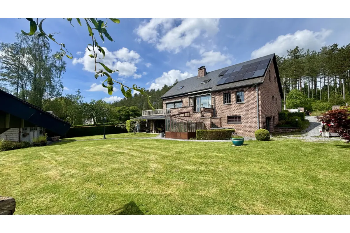 Maison à louer à Han-sur-Lesse 5580 1425.00€ 4 chambres 180.00m² - annonce 775437