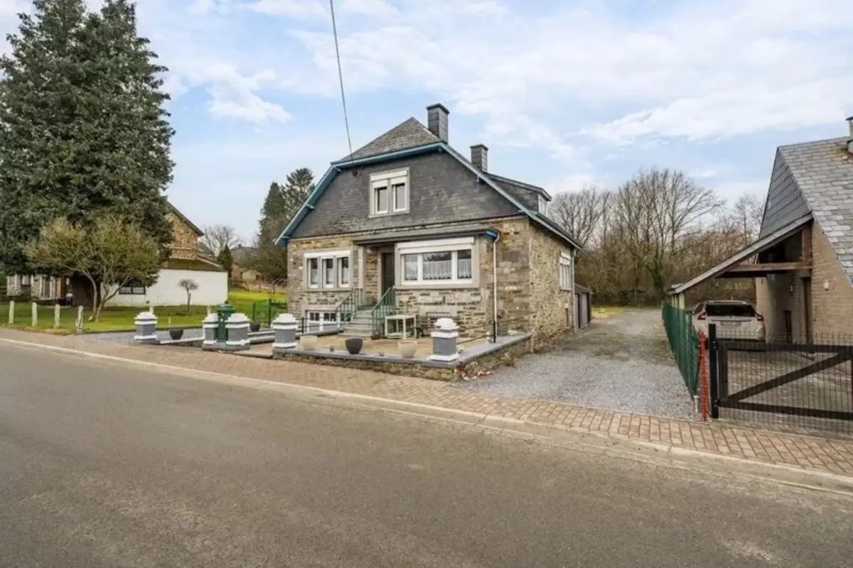 Maison à  à Libin 6890 239000.00€  chambres 166.00m² - annonce 776547