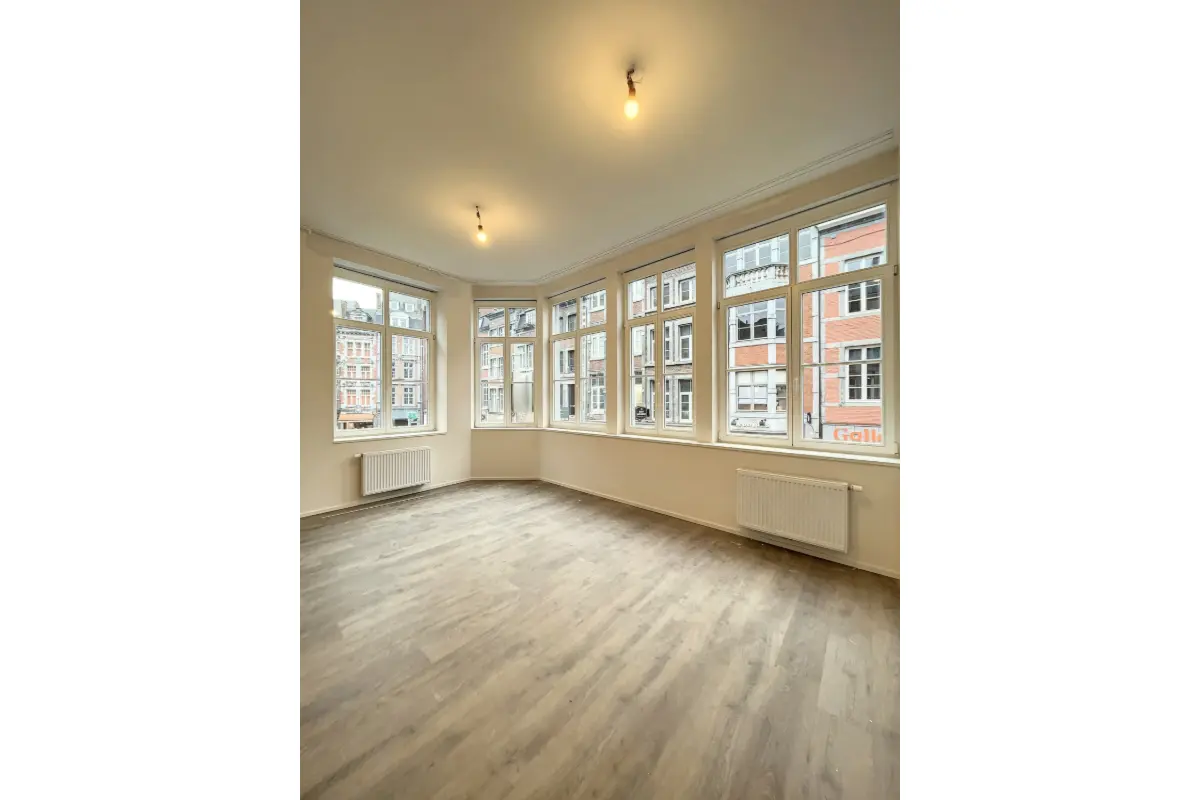 Appartement à louer à Namur 5000 1100.00€ 2 chambres 123.80m² - annonce 777028