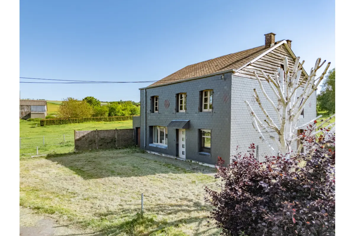 Maison à vendre à Bièvre 5555 215000.00€ 4 chambres 235.00m² - annonce 778957