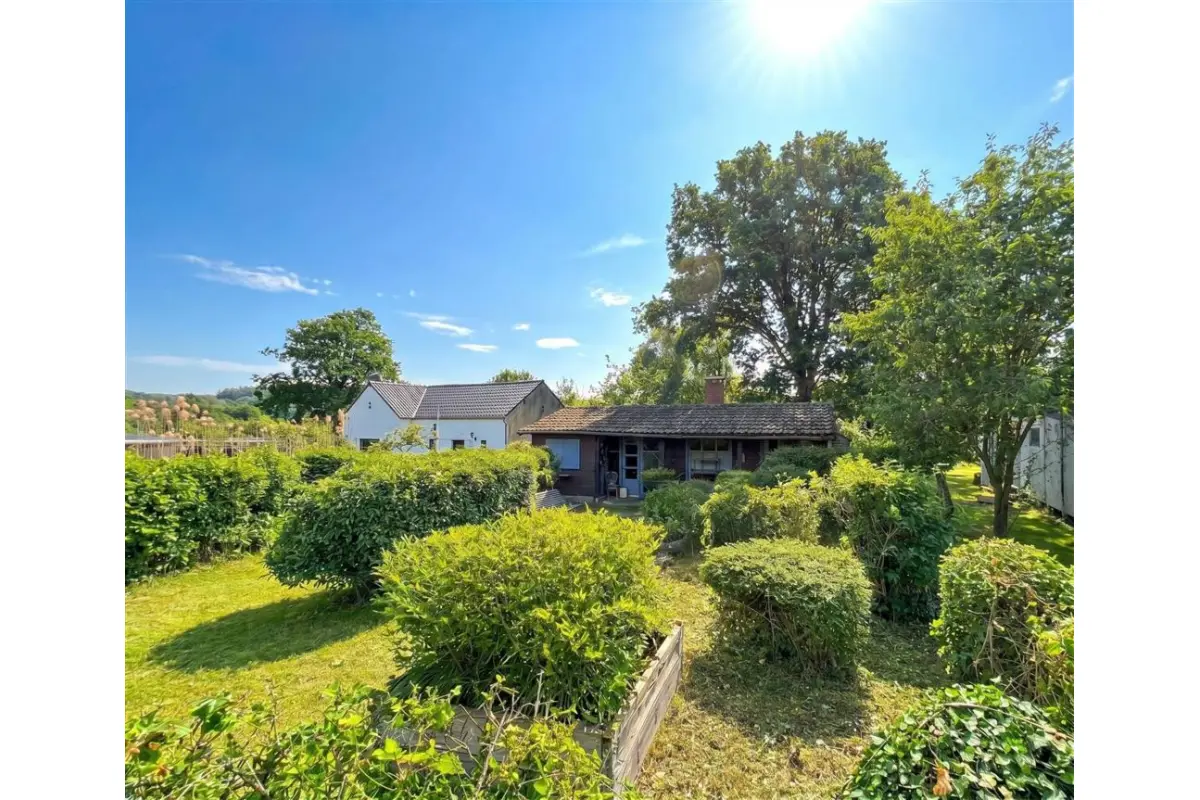 Maison à vendre à Hastière-Lavaux 5540 79000.00€ 1 chambres 36.00m² - annonce 779744