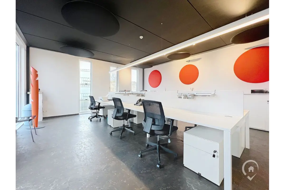 Commerce à louer à Dinant 5500 750.00€  chambres m² - annonce 781433