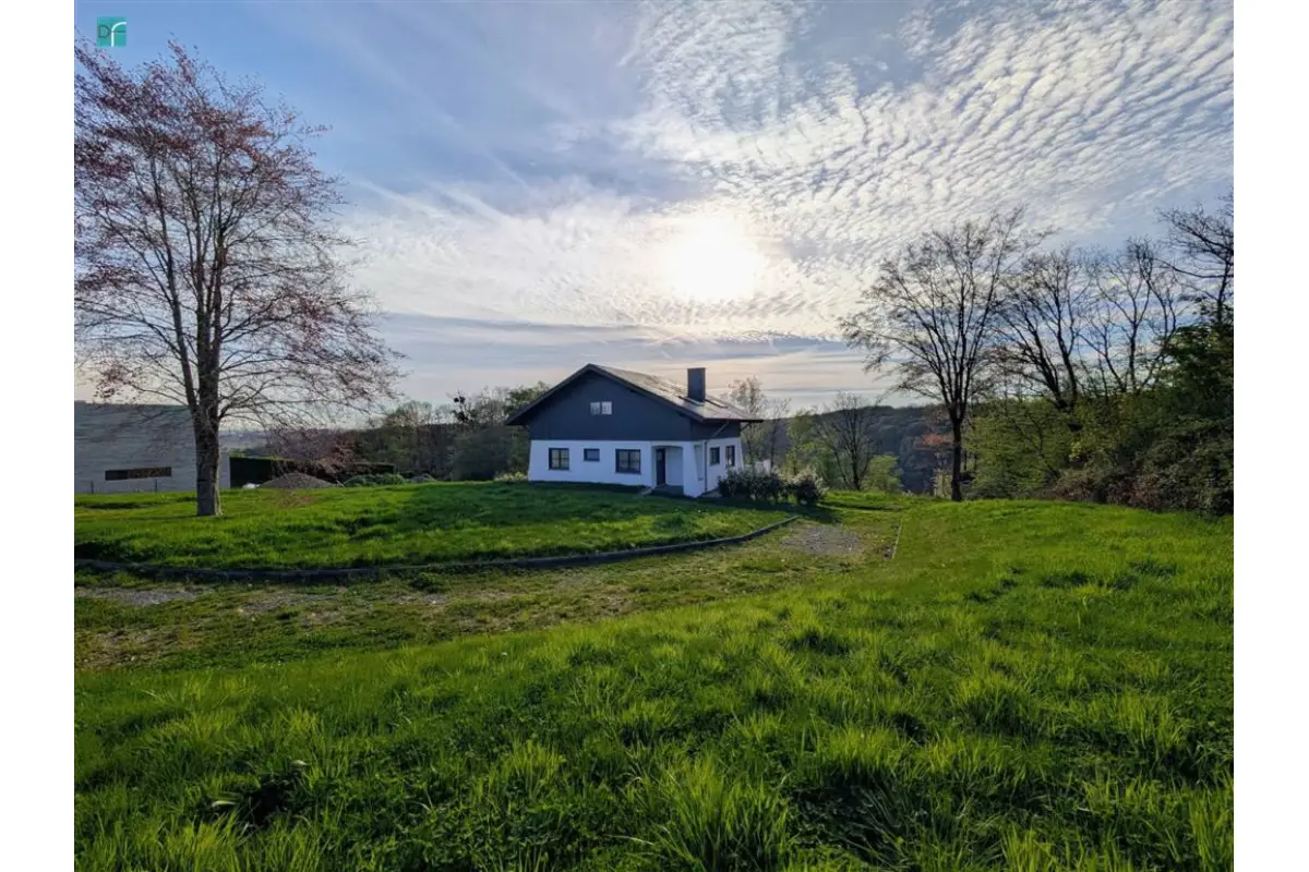 Maison à  à Montigny-le-Tilleul 6110 399000.00€ 3 chambres 173.00m² - annonce 781250