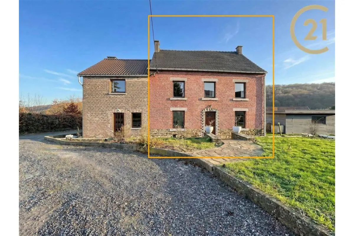 Maison à vendre à Dave 5100 270000.00€ 2 chambres 154.00m² - annonce 783710