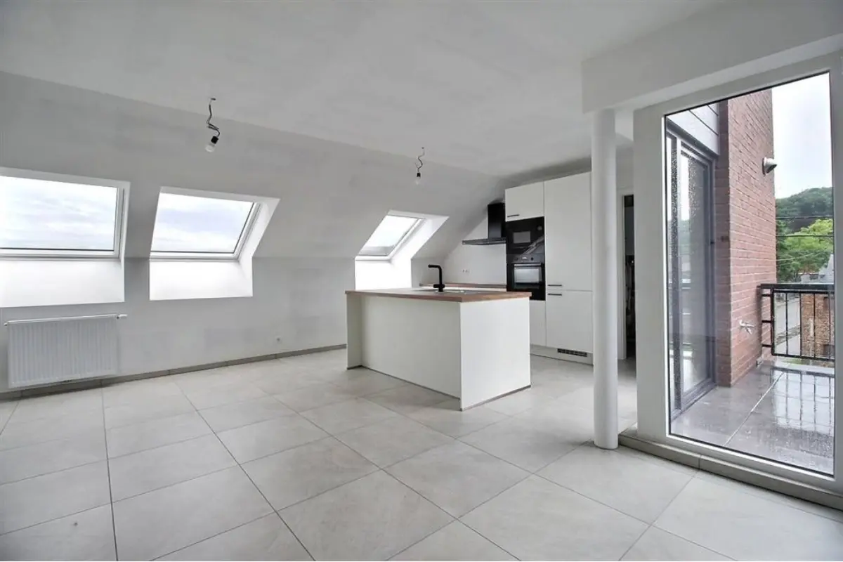 Appartement à  à Franière 5150 299000.00€ 3 chambres 105.00m² - annonce 785253