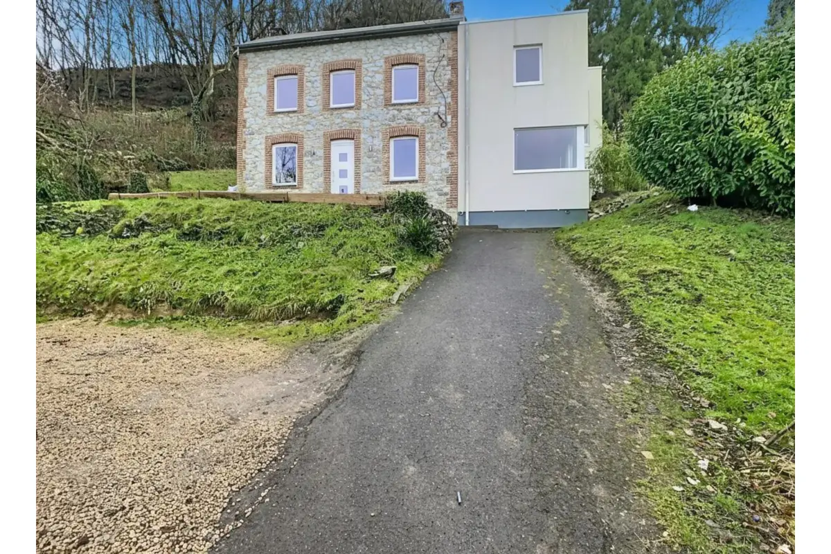 Maison à vendre à Andenne 5300 350000.00€ 5 chambres 143.24m² - annonce 786628