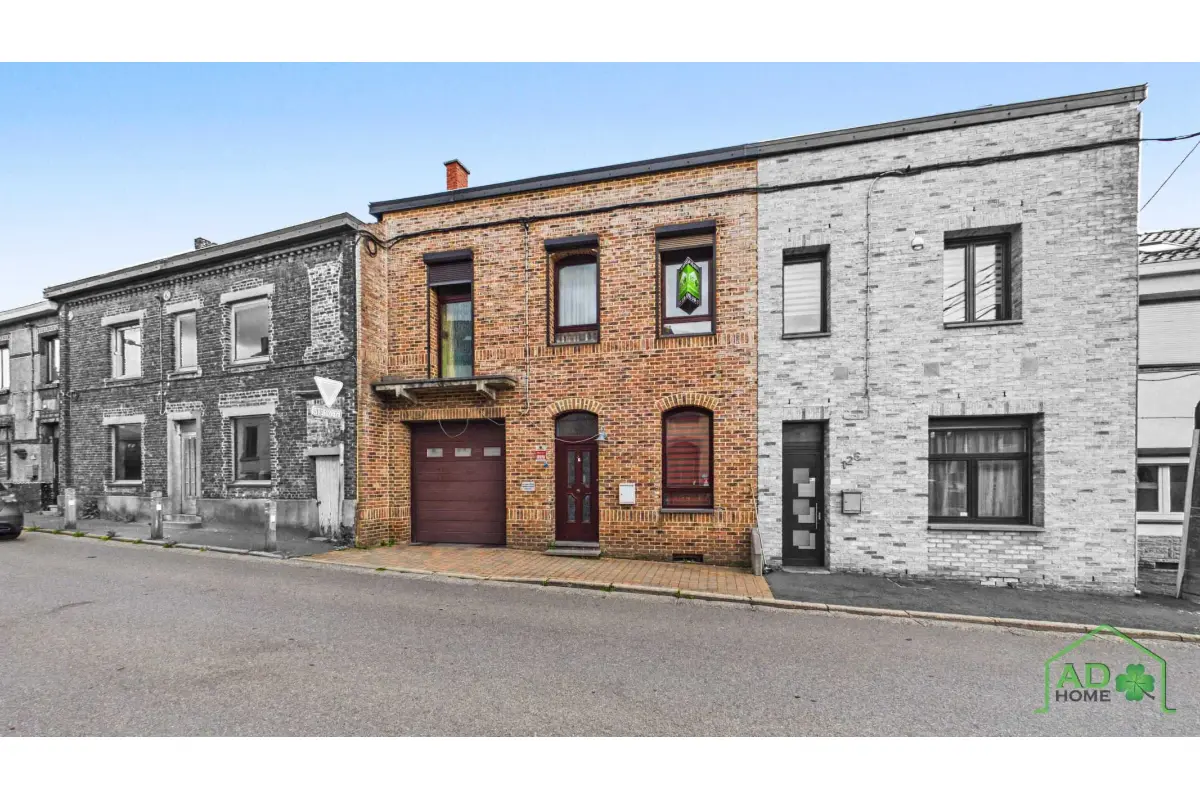 Maison à vendre à Moignelée 5060 259000.00€ 4 chambres 240.00m² - annonce 786733