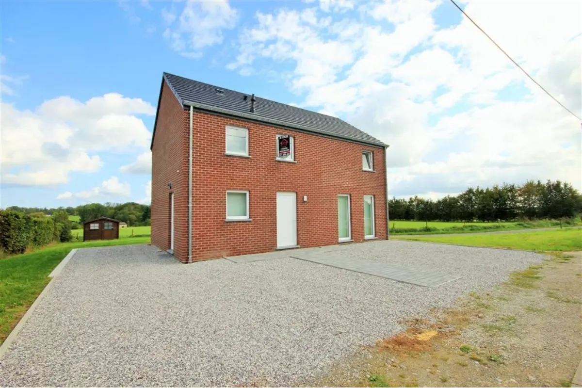 Maison à louer à Philippeville 5600 1100.00€ 3 chambres 146.00m² - annonce 787252