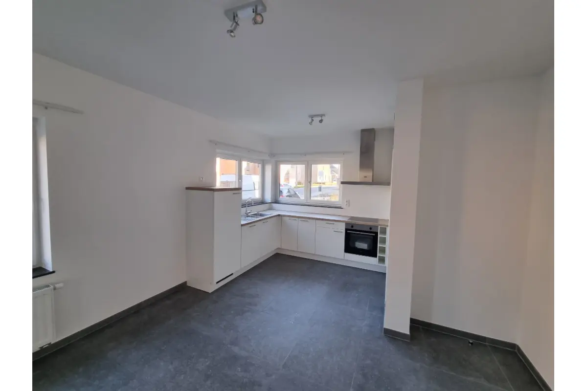 Rez-de-chaussée à louer à Profondeville 5170 860.00€ 1 chambres 83.00m² - annonce 788491
