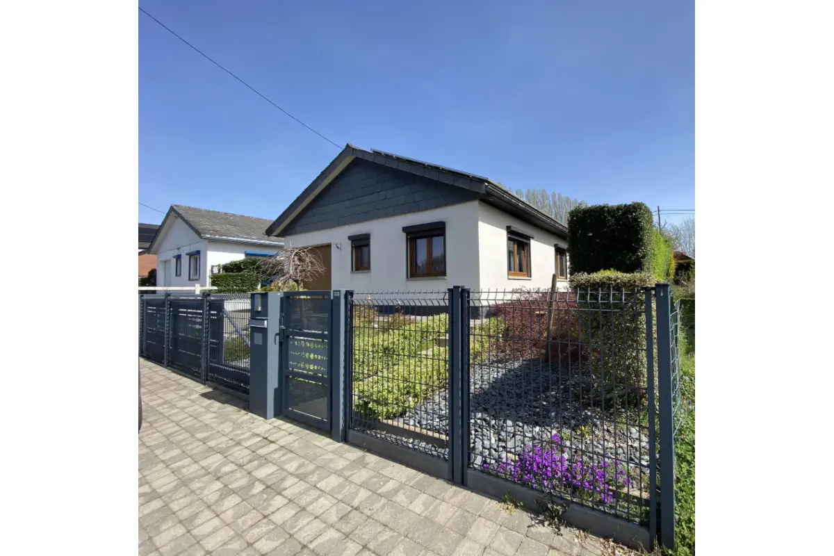Villa à vendre à Somzée 5651 260000.00€ 3 chambres m² - annonce 788229