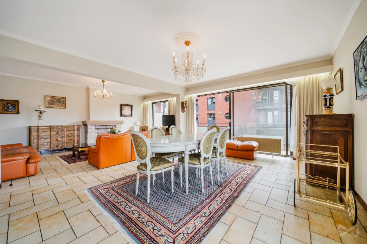 Appartement à vendre à Jambes 5100 375000.00€ 3 chambres 103.00m² - annonce 788035