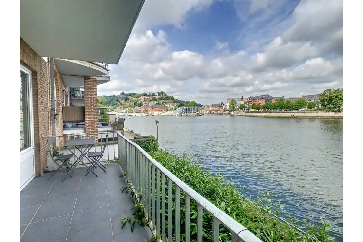 Studio à louer à Jambes 5100 700.00€ 1 chambres 44.00m² - annonce 789097