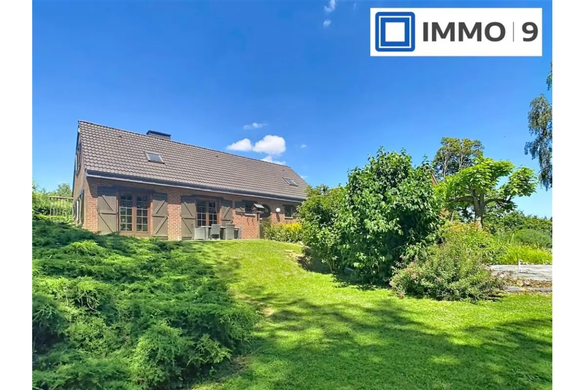 Villa à vendre à Foy-Notre-Dame 5504 470000.00€ 3 chambres 230.00m² - annonce 794219