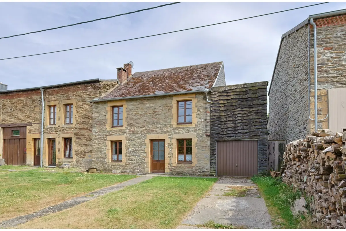 Maison à vendre à Sugny 5550 145000.00€ 4 chambres 150.00m² - annonce 798346