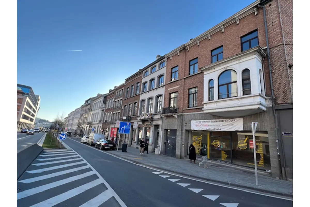 Immeuble mixte à  à Namur 5000 650000.00€ 18 chambres 800.00m² - annonce 799913