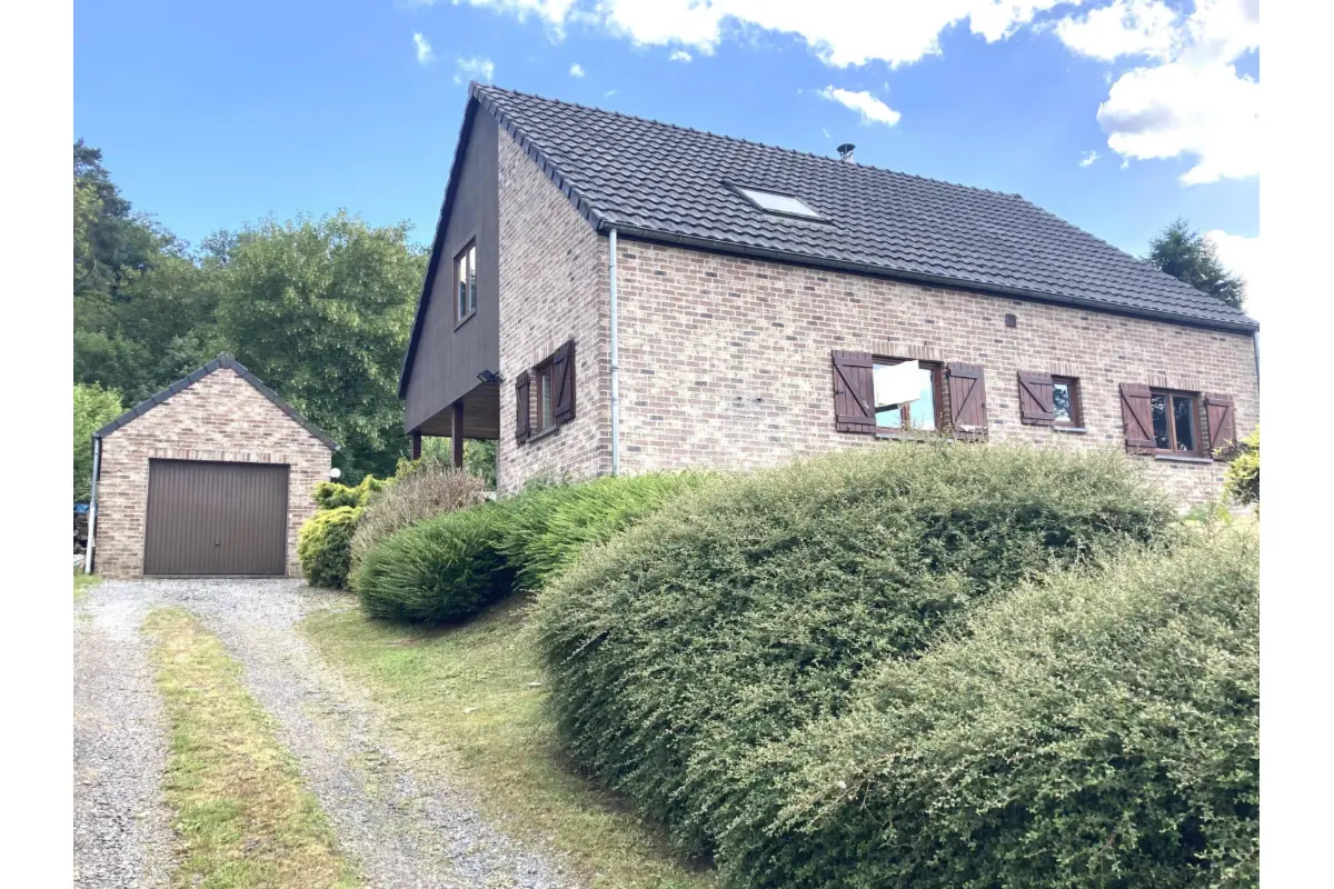 Villa à vendre à Petigny 5660 300000.00€ 3 chambres m² - annonce 801748