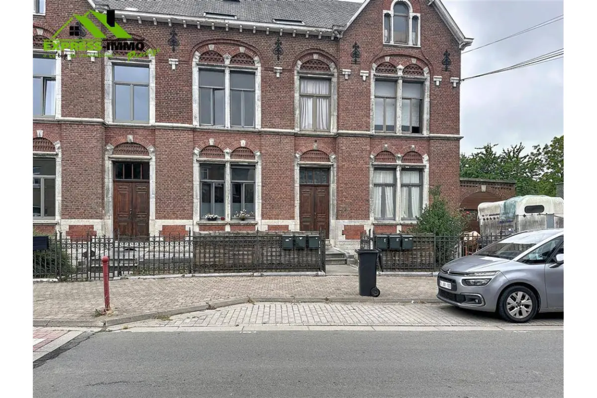 Maison à vendre à Floreffe 5150 549000.00€ 8 chambres 620.00m² - annonce 803732
