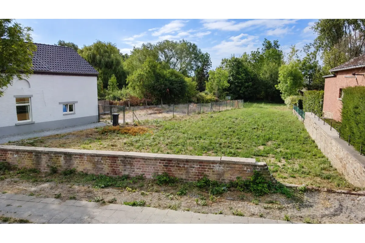 Terrain à vendre à Jemeppe-sur-Sambre 5190 88000.00€  chambres m² - annonce 805396