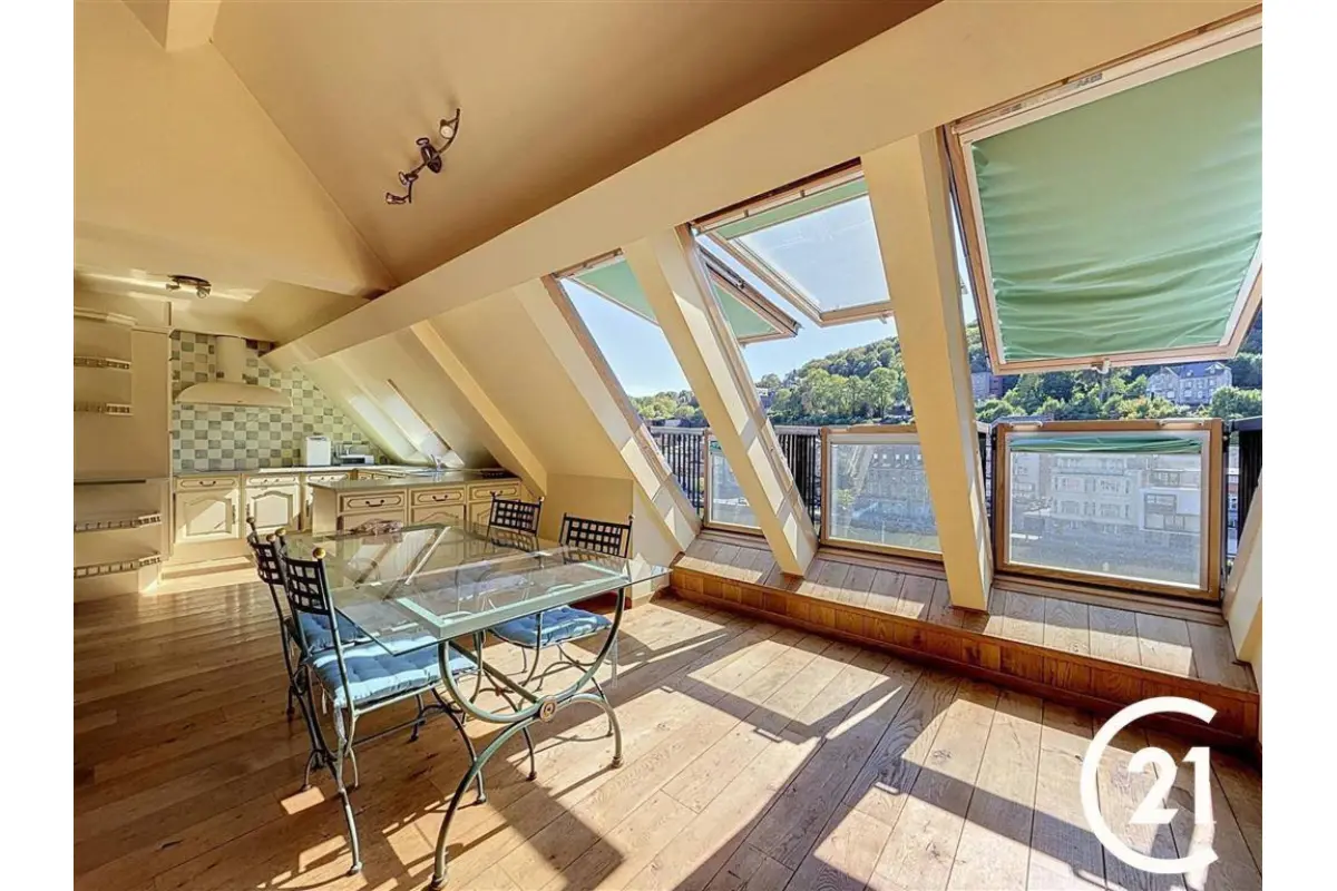 Triplex à vendre à Dinant 5500 189000.00€ 3 chambres 110.00m² - annonce 810567