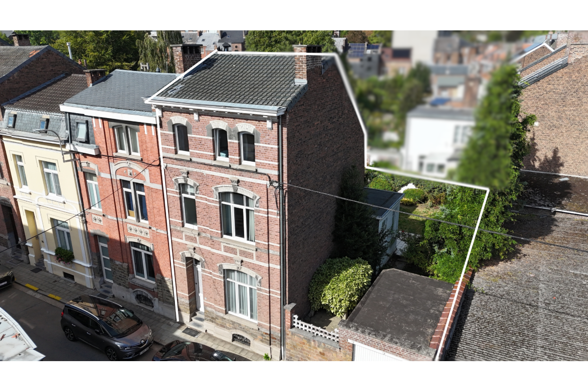 Maison de maître à  à Huy 4500 369000.00€ 4 chambres 221.00m² - annonce 812773