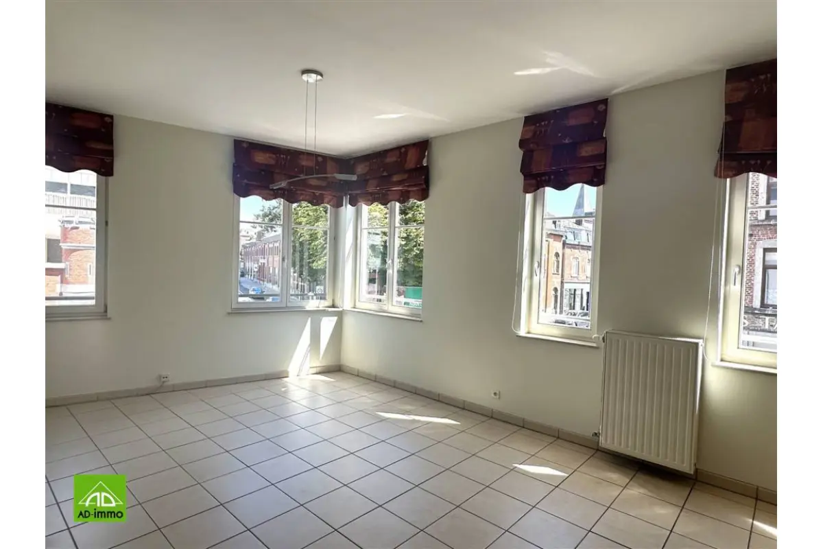 Appartement à  à Namur 5000 800.00€ 1 chambres 75.00m² - annonce 814531