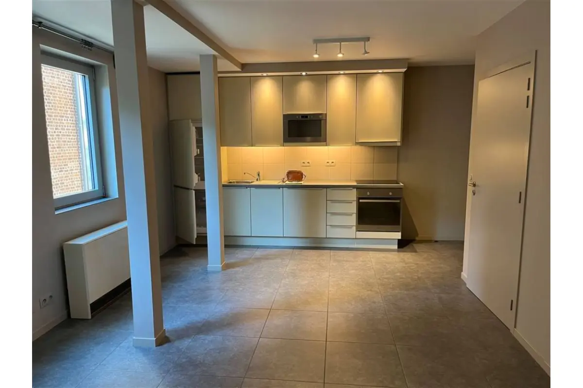 Studio à  à Namur 5000 600.00€  chambres 26.00m² - annonce 817304