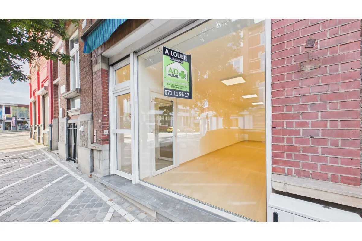 Commerce à  à Charleroi 6000 700.00€  chambres 50.00m² - annonce 819079