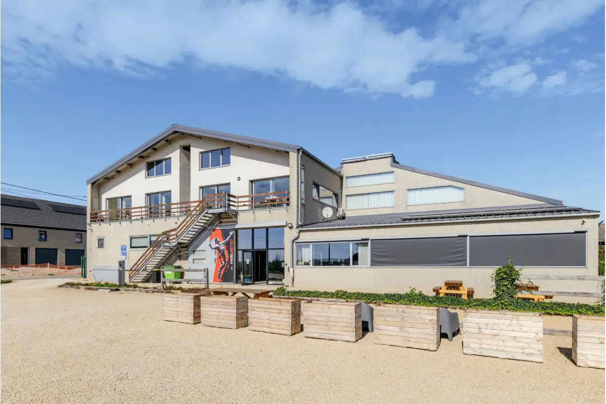 Commerce à vendre à Mettet 5640 999000.00€  chambres 2111.00m² - annonce 820649