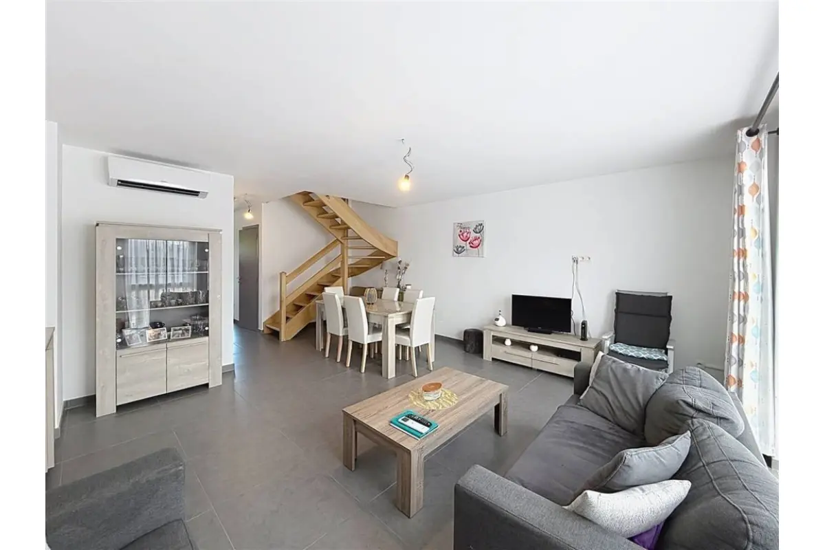 Appartement à vendre à Jemeppe-sur-Sambre 5190 199000.00€ 3 chambres 110.00m² - annonce 821707