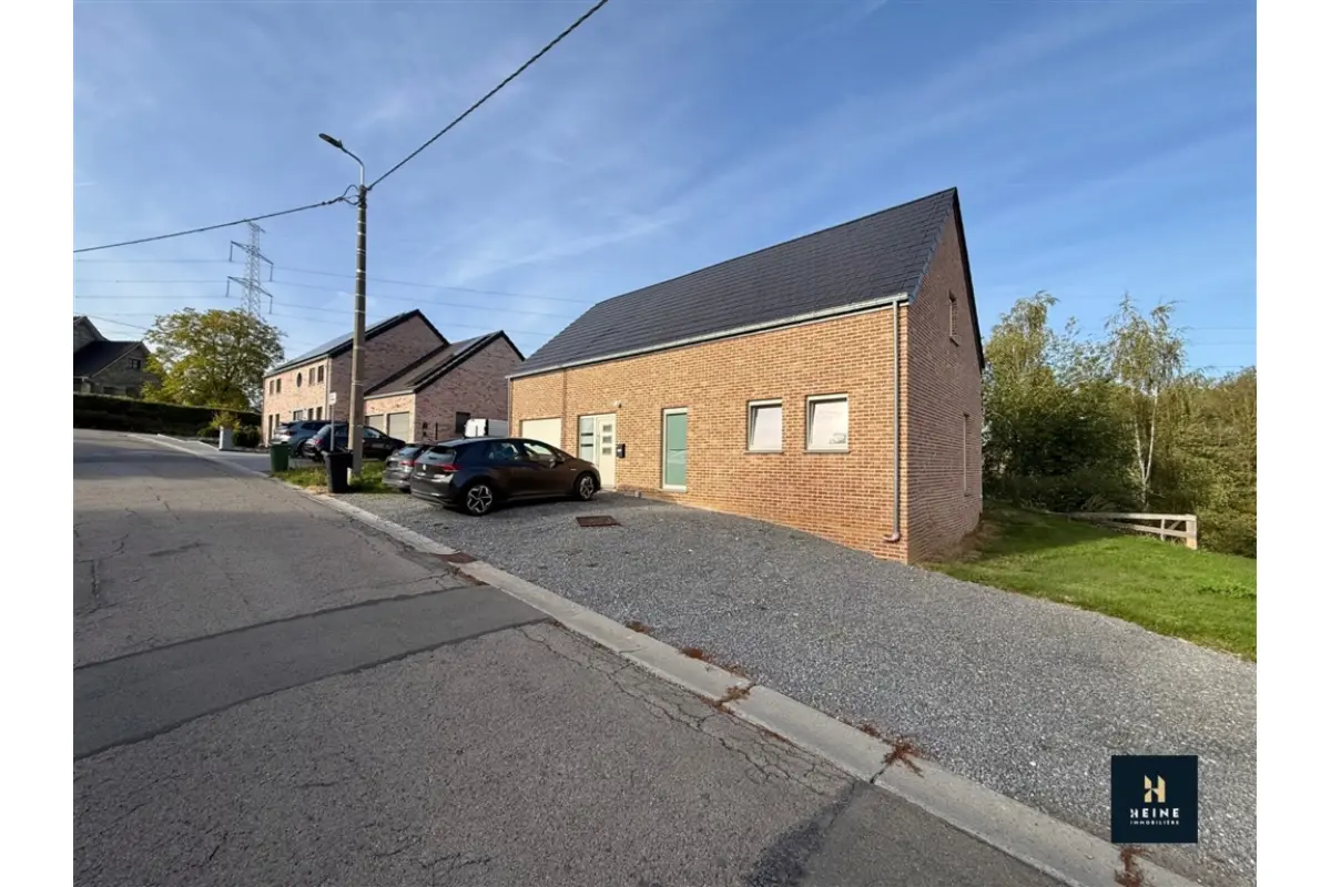 Maison à louer à Vezin 5300 1100.00€ 1 chambres m² - annonce 826097