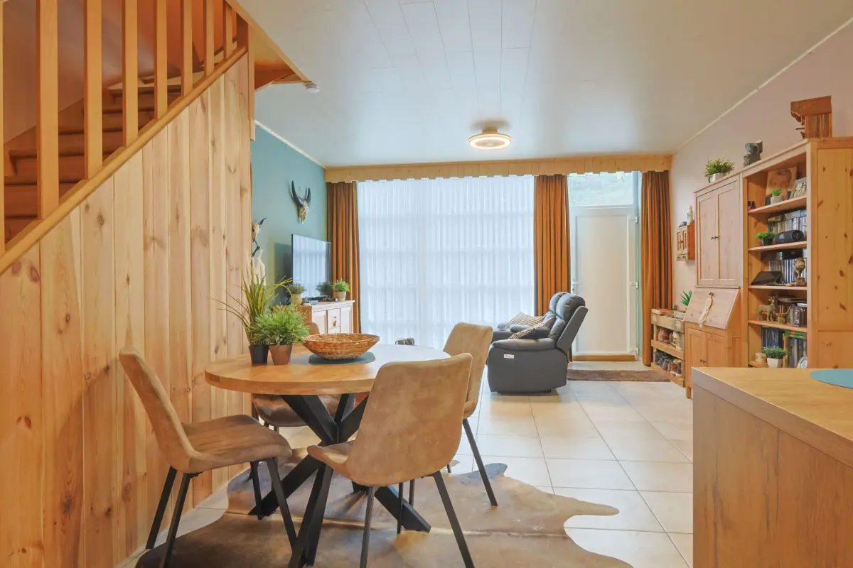 Maison à  à Chairière 5550 155000.00€ 3 chambres 100.00m² - annonce 826992